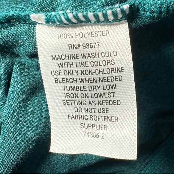 Xersion Women’s V-Neck Athletic Tee Teal Size Large - Picture 4 of 4